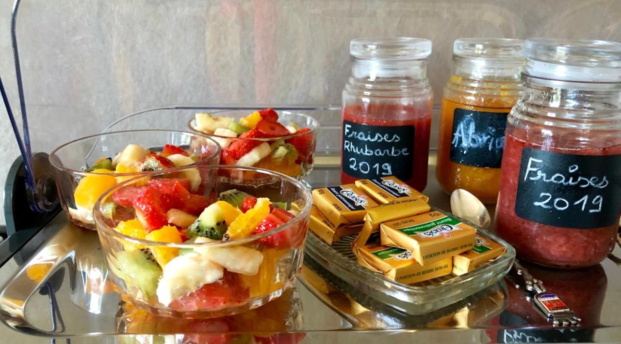 Saint-Maur  La Ferme D'Aigurolles B&B 외부 사진